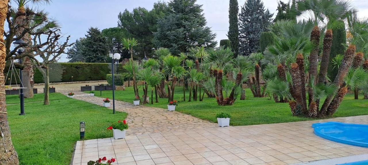 B&B Villa Adriana Andria Bagian luar foto
