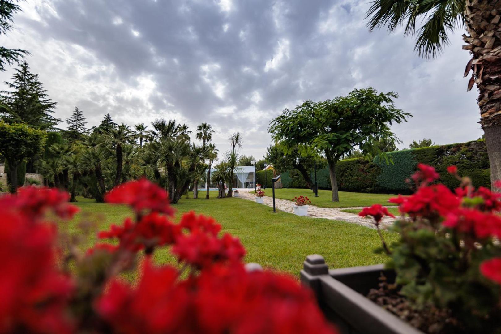 B&B Villa Adriana Andria Bagian luar foto